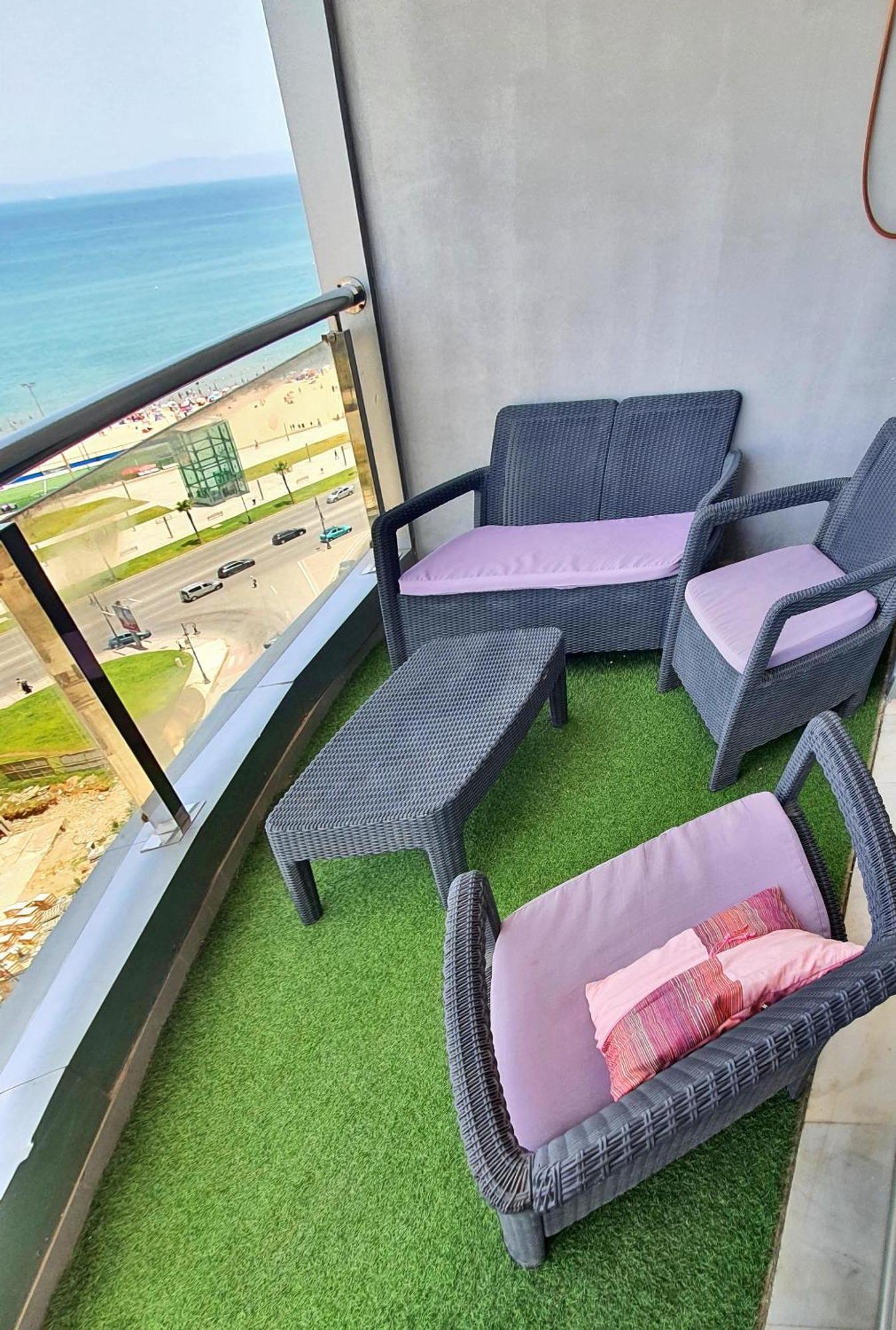 Mont Blanc :Appartement, Vue Sur Mer A 2 Minutes De La Gare. Танжер Номер фото